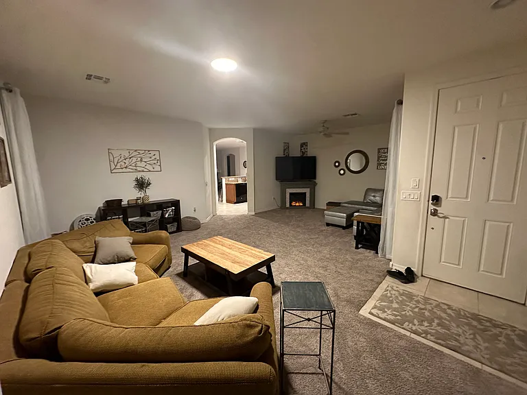 11767 W Scudamore Dr — Photo 11