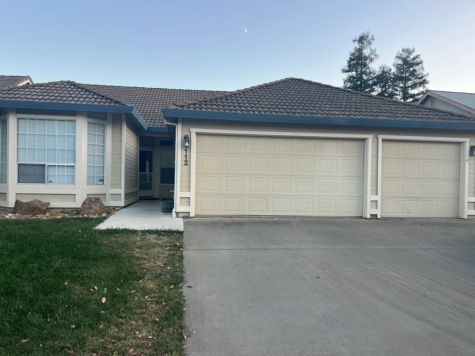3 bed, 1774 sqft, $3,250 — Photo 3
