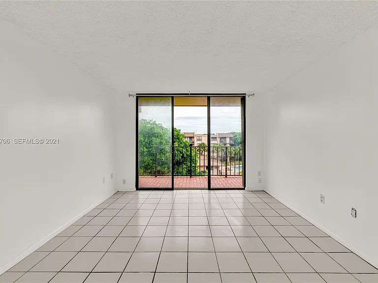 13020 SW 92nd Ave #A408 — Photo 11