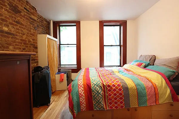 Rented by Dynamik Realty | media 5