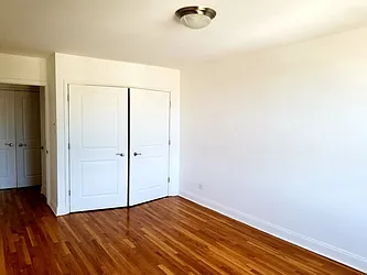 Rented by Barlavi Inc.