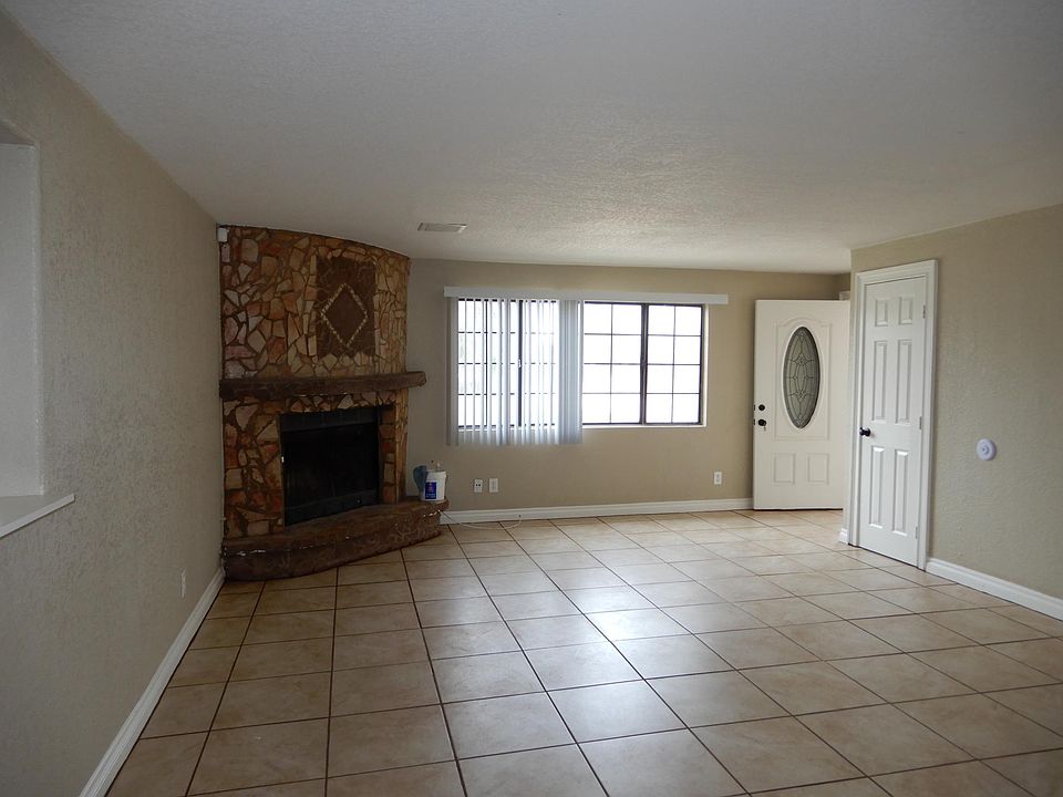 2nd image of 9457 Lime Ave