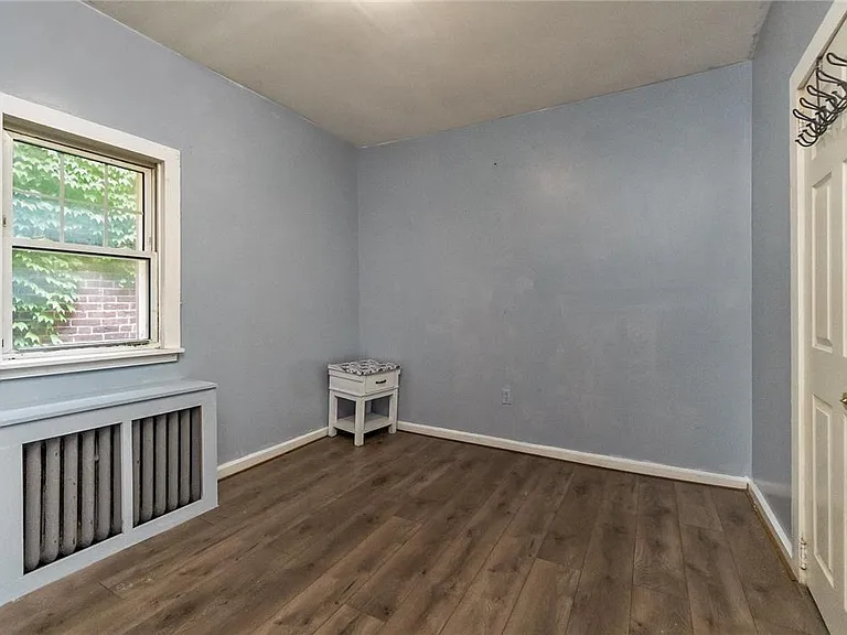 421 N 6th St #2 — Photo 11
