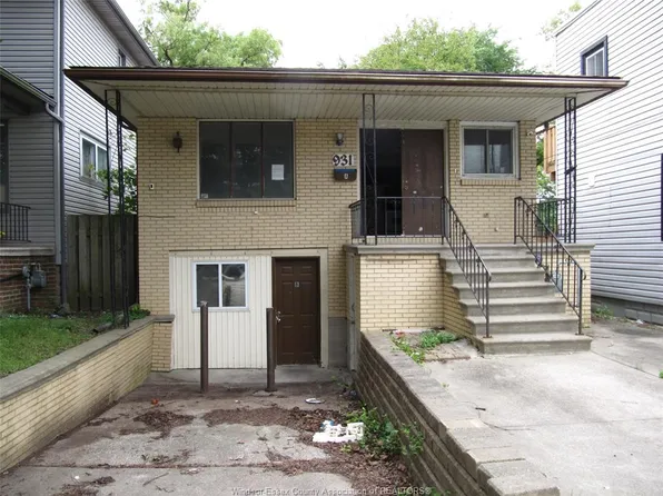 931 Campbell Ave, Windsor, ON N9B 2J4