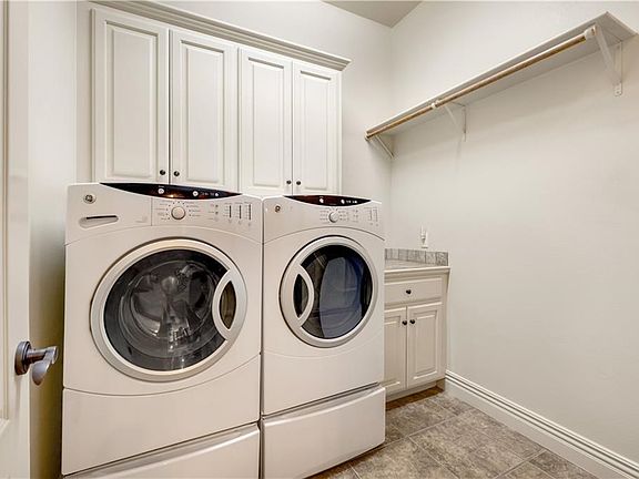 5th image of 2793 N Timberglen Ln