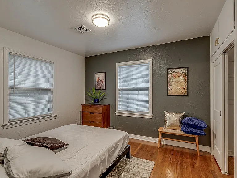 1009 Idaho St — Photo 5