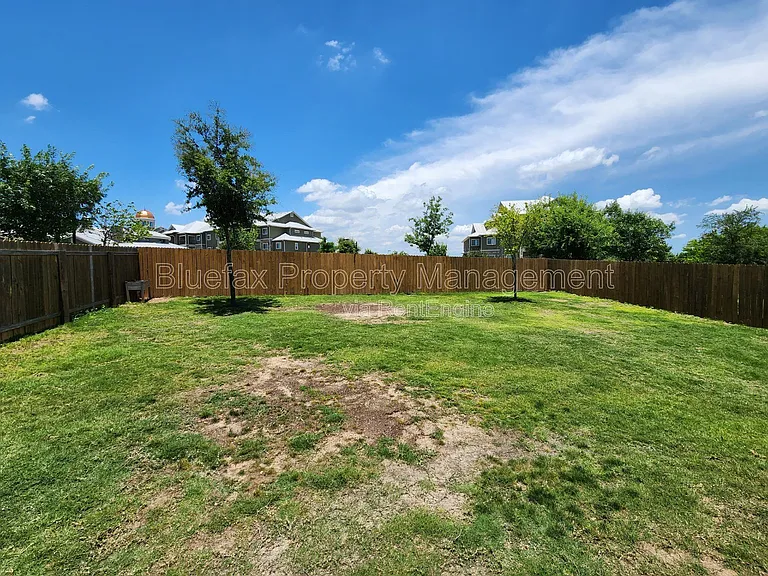 6811 Freedom Hls — Photo 27