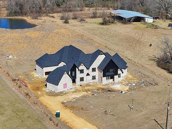 2nd image of 1642 Volley Campbell Rd