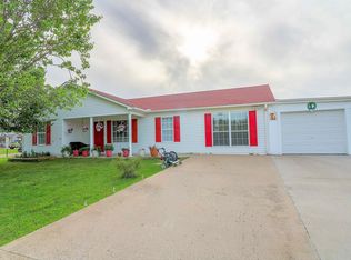 186 Webb St, Bells, TN 38006