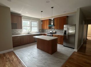 63 Hawthorne Ave FLOOR 2, East Orange, NJ 07018