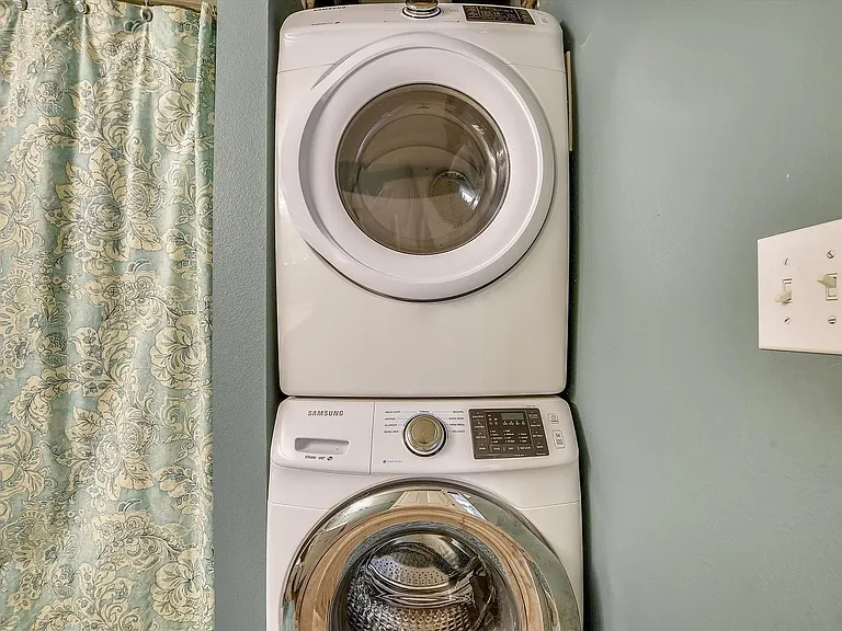 Washer/Dryer