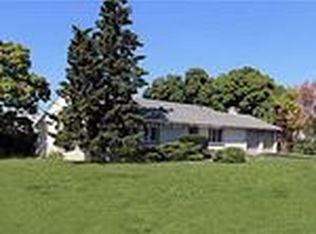 34 De Jong Dr, Mississauga, ON L5M 1C1