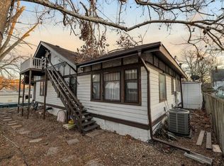 223 S Edward St #2, Decatur, IL 62522