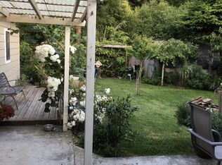 4241 Walnut Dr, Eureka, CA 95503