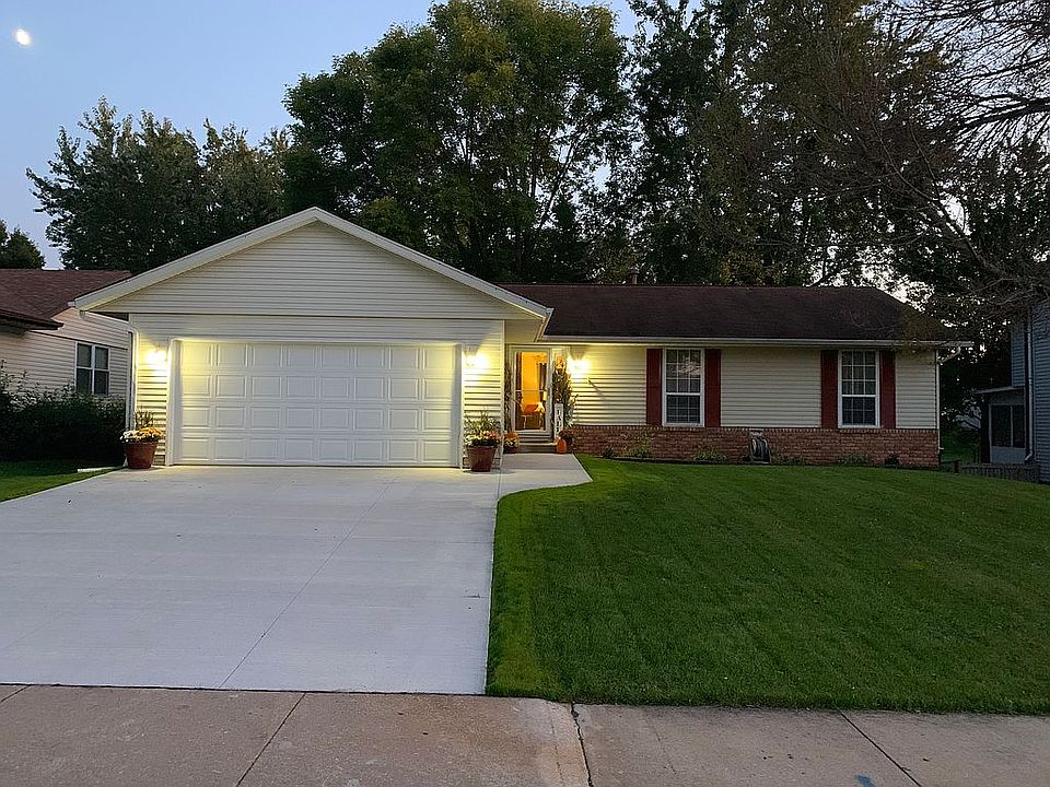 2nd image of 6629 Terrazzo Dr NW