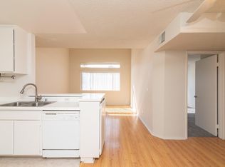 5051 Klump Ave #211, North Hollywood, CA 91601