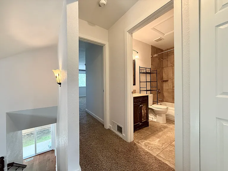 E Rice Pl — Photo 11