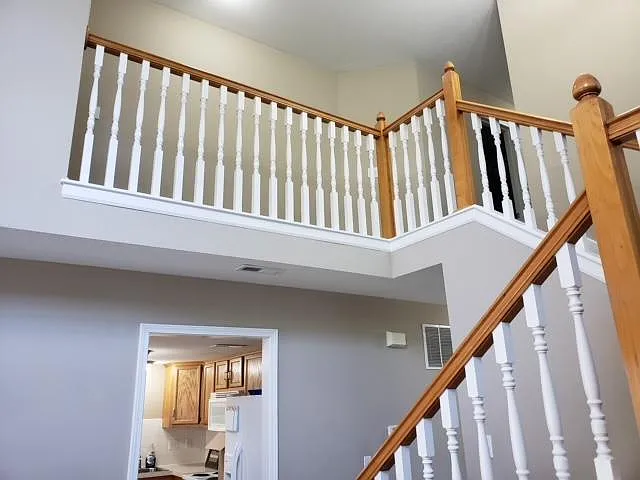 3 bed, 2.5 bath, 1700 sqft, $1,550 — Photo 2