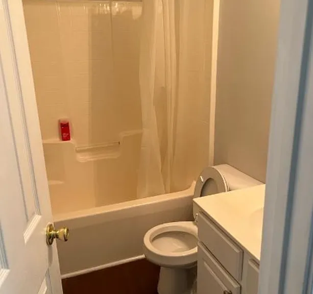 394 Saint Claire Dr — Photo 11