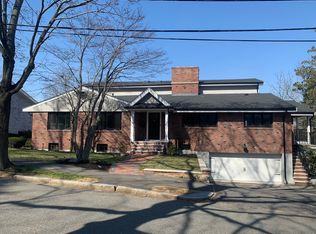 171 Shaw Rd, Brookline, MA 02467