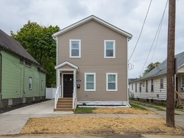 3292 W 44th St, Cleveland, OH 44109