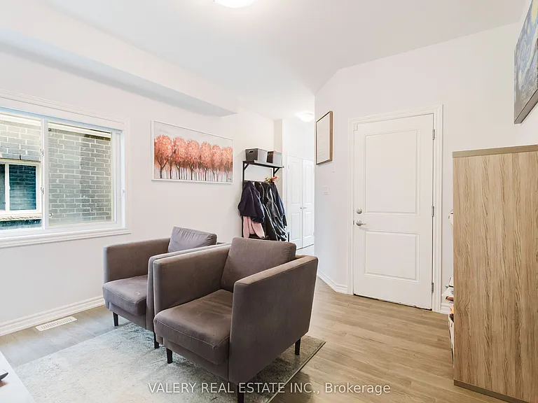 133 Caroline St — Photo 19