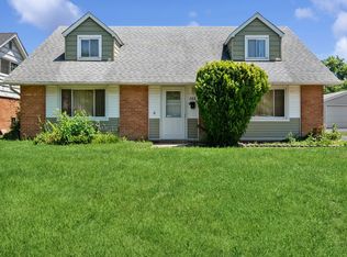 289 N Raye Dr, Chicago Heights, IL 60411