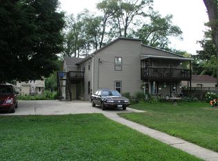 214 Rome Ave APT 1, Rockford, IL 61107