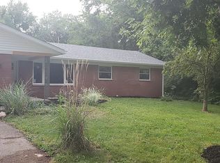 430 E 7th St, Burlington, IN 46915