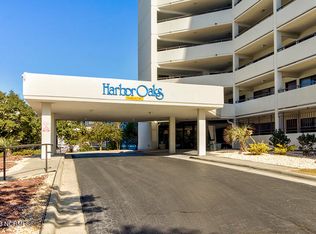 1080 Saint Joseph St APT 1E, Carolina Beach, NC 28428