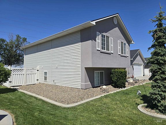 3rd image of 4336 W Niemann Dr
