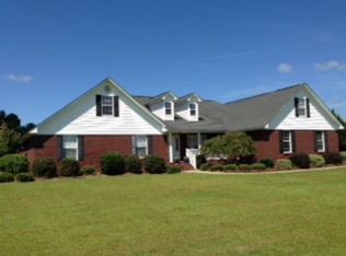 4928 Raccoon Rd, Manning, SC 29102