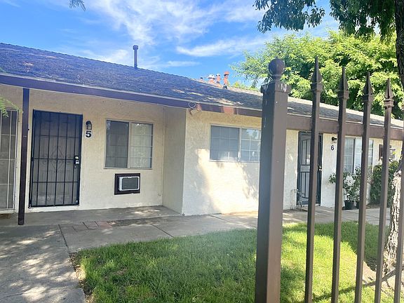 2nd image of 26098 10th St APT 5