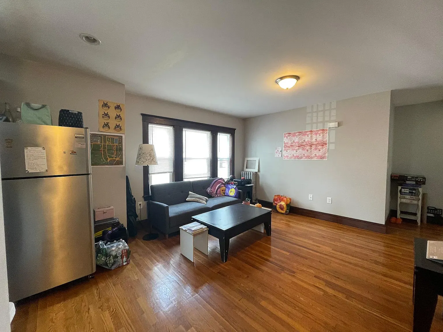3 bed, 9999 sqft, $4,050 — Photo 2
