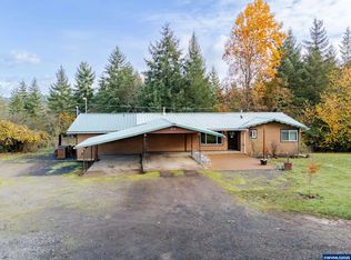 40189 Mount Hope Dr, Lebanon, OR 97355