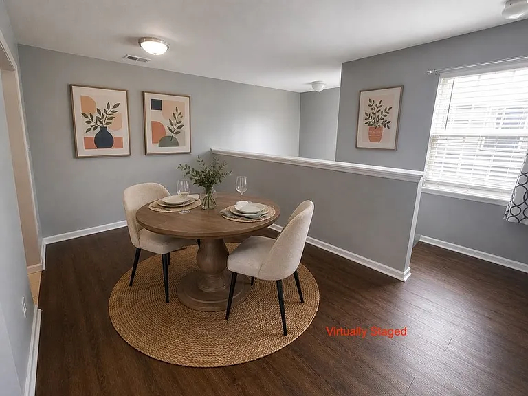 519 Addington Ln — Photo 3