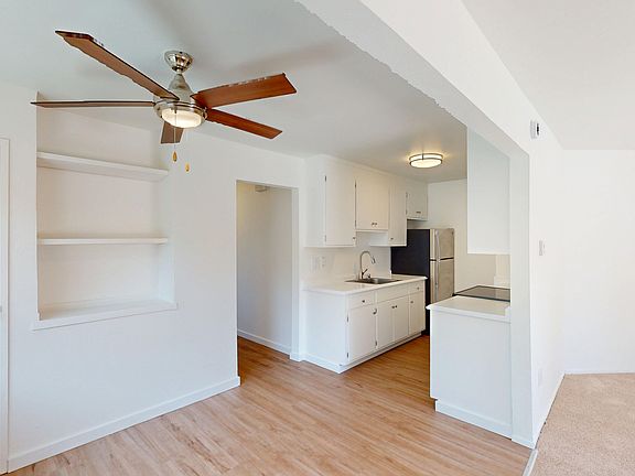 3rd image of 335 Enfrente Rd APT 3