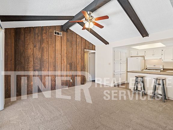 3rd image of 993 Johnfer Way