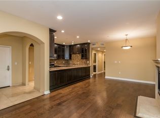 4551 Coldwater Canyon Ave APT 105, Studio City, CA 91604