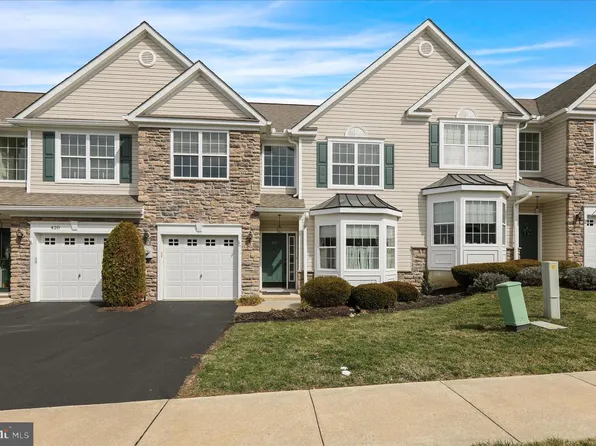 418 Harvest Dr, Blandon, PA 19510