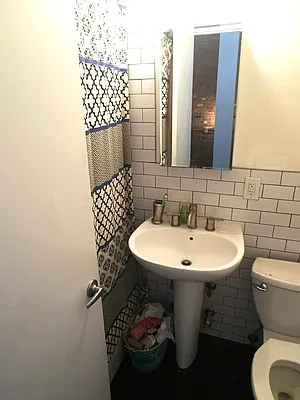 Rented by (Legacy) NY Quality Living Uptown | media 9