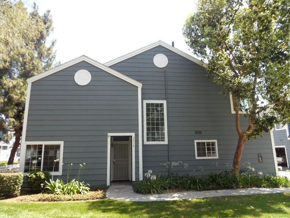 1st image of 2241 Fern A Ave
