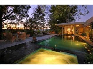 4245 Clear Valley Dr, Encino, CA 91436