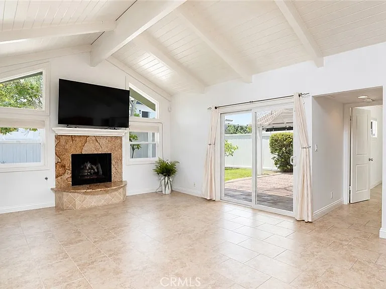 34081 Calle La Primavera — Photo 14