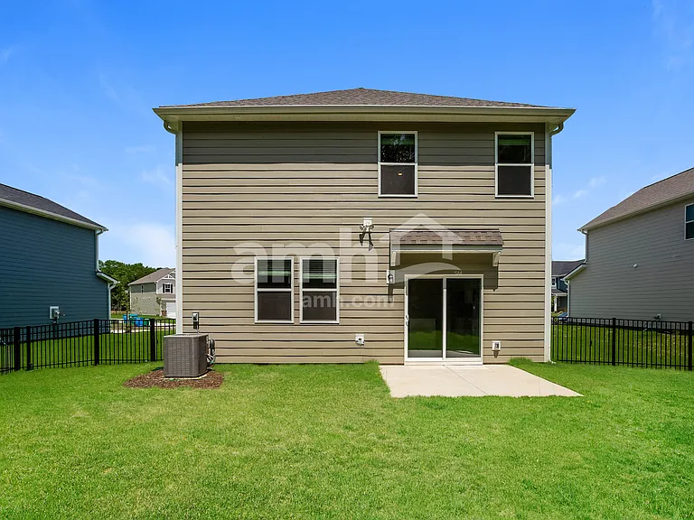 1221 Livengood Way — Photo 19