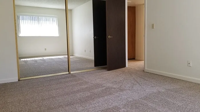 8156 Sunrise East Way — Photo 14