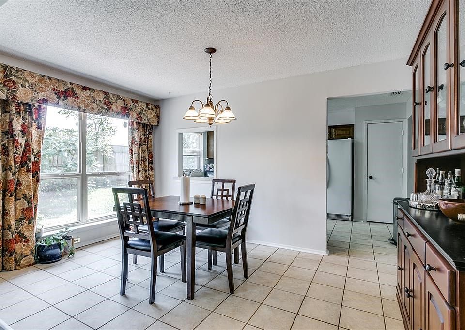 1st image of 3700 Misty Ct