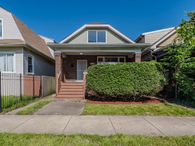 7925 S Colfax Ave, Chicago, IL, 60617