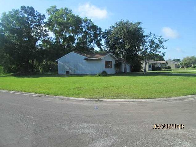 2nd image of 144 Caprona St
