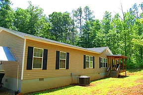 3941 Farmington Rd photo 1